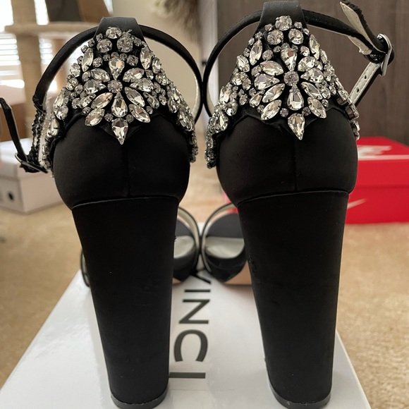 David’s Bridal Vera Wong Collection Black Heels Size 8 - Picture 5 of 10